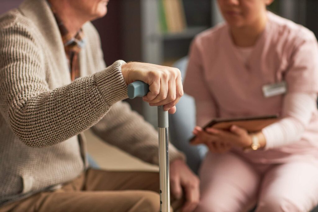 The Benefits Of Senior Home Care Vs. Assisted Living