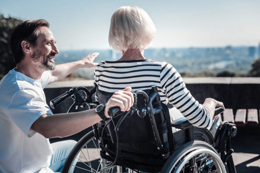 How Daily Living Assistance Enhances Independence In Aging Adults
